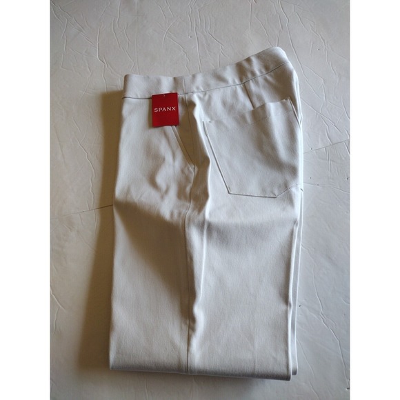 Spanx Pants Woman's M Classic White Slim Straight Silver Lining Technology - Picture 2 of 8